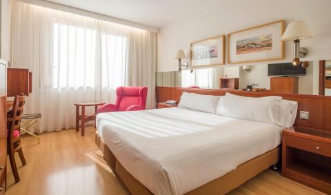 Ilunion Les Corts Spa